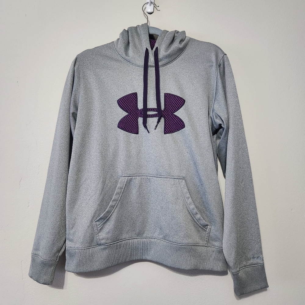 Under Armour UA Storm gray hooded sweater size medium athletic sweater pullover